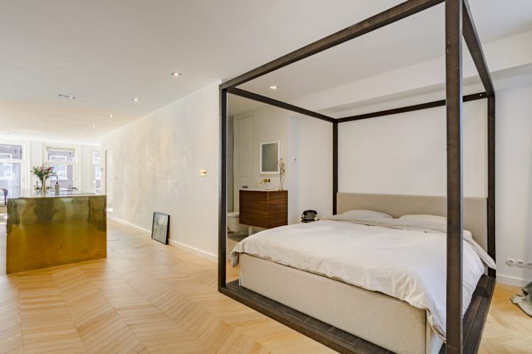 1-Jacob-van-Lennepstraat-70-2-Den-Uyl-Real-Estate-Makelaar-Amsterdam-Den-Haag