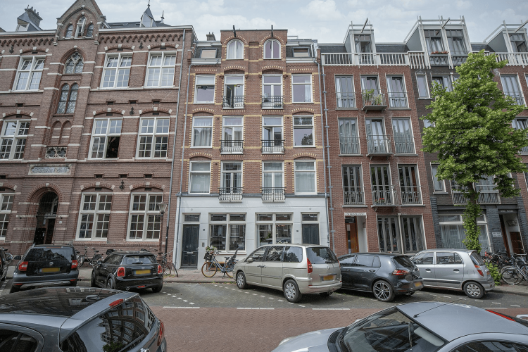 1-Kanaalstraat-98A-Den-Uyl-Real-Estate-Makelaar-Amsterdam-Den-Haag