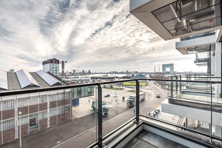 18-Ms.-van-Riemsdijkweg-230-Den-Uyl-Real-Estate-Makelaar-Amsterdam-Den-Haag