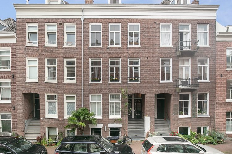 1_01Den Uyl Real Estate Makelaar Amsterdam