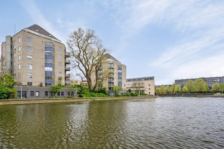 1_4Den Uyl Real Estate Amsterdam Entrepothof Makelaar