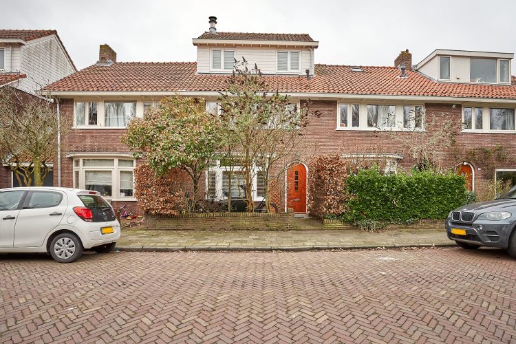 21-Bors-van-Waverenstraat-45-Den-Uyl-Real-Estate-Makelaar-Amsterdam-Den-Haag