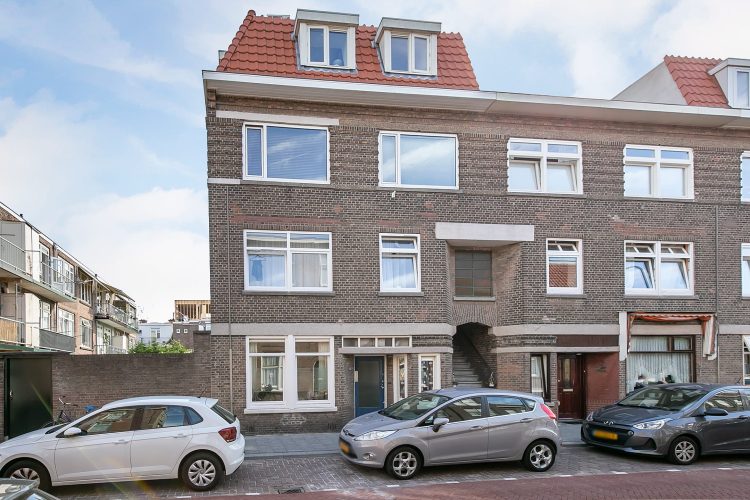 22-Hendrik-Zwaardecroonstraat-60-Den-Uyl-Real-Estate-Makelaar-Amsterdam-Den-Haag