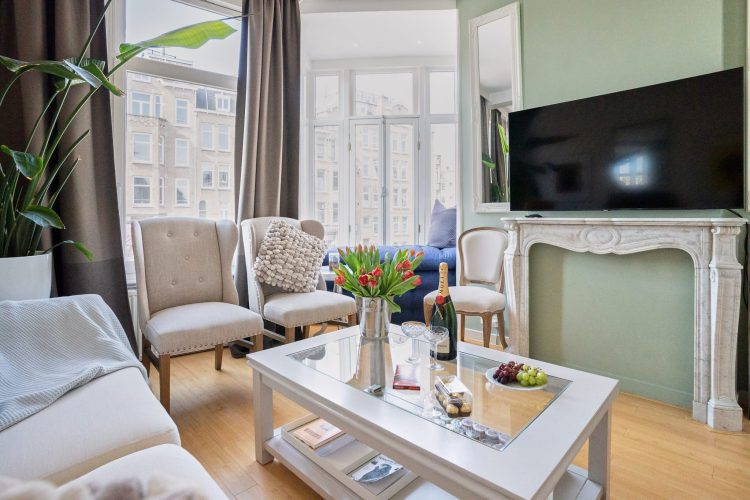 27-Amstelveenseweg-145-1-Den-Uyl-Real-Estate-Makelaar-Amsterdam-Den-Haag