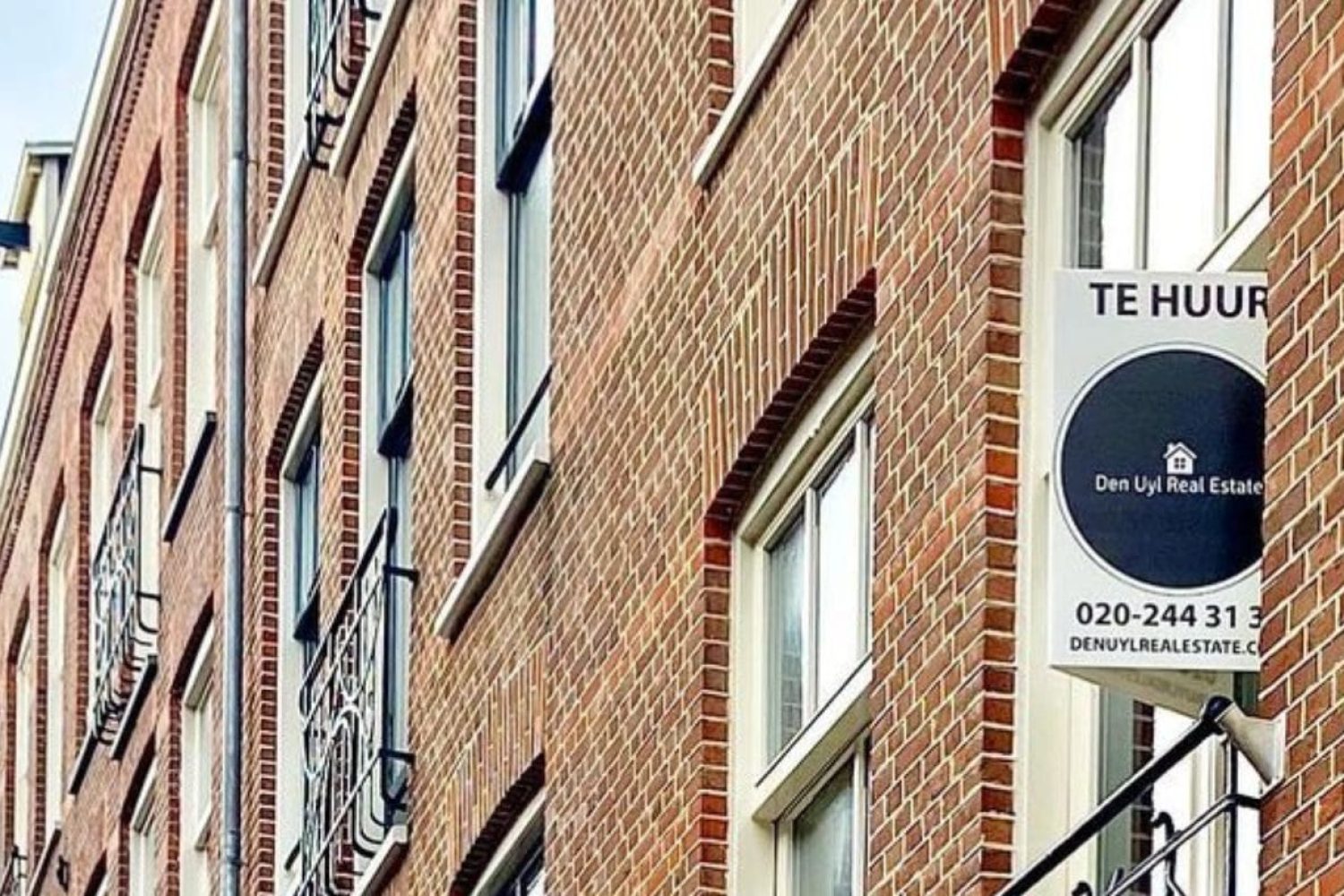 80-Den-Uyl-Real-Estate-Makelaar-Amsterdam-Den-Haag